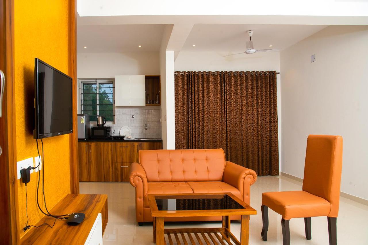 Beach Heaven Deluxe Rooms & Serviced Apartments Suratakal Exteriér fotografie